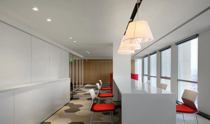 企業(yè)總部辦公樓茶水間裝修設計效果圖