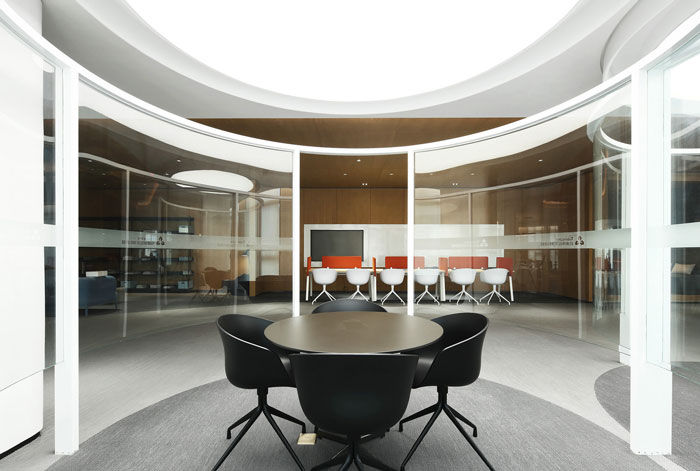 眾創(chuàng)空間辦公室洽談區(qū)裝修設(shè)計效果圖