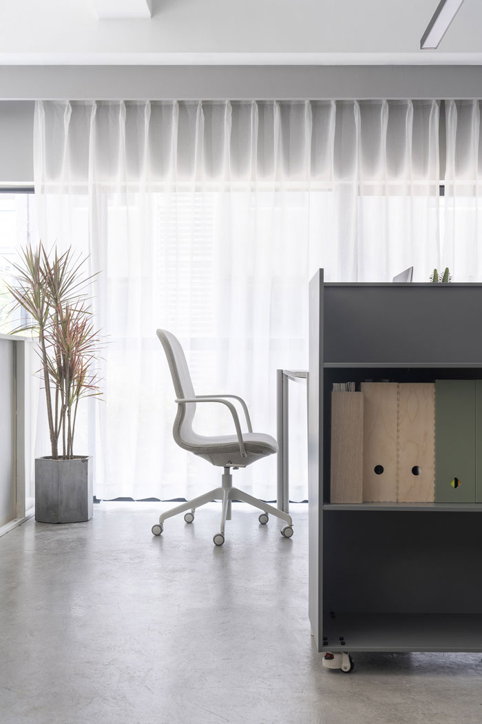 家具公司辦公室辦公區(qū)裝修設(shè)計(jì)效果圖