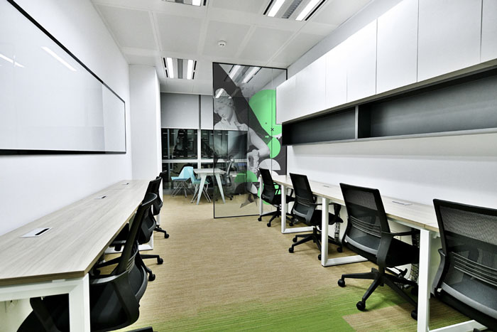 聯(lián)合辦公大樓辦公區(qū)裝修設計效果圖