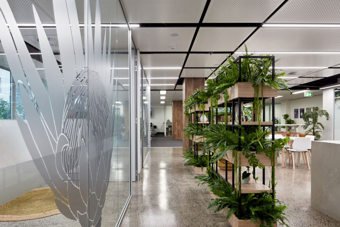 管理公司辦公室辦公區(qū)裝修設(shè)計(jì)效果圖