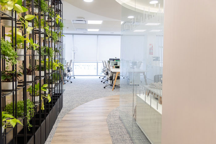 美容公司辦公室過道裝修設計效果圖