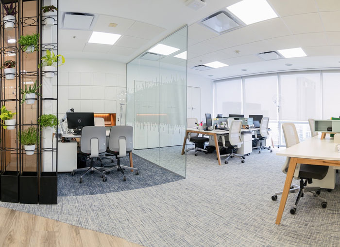 美容公司辦公室辦公區(qū)裝修設計效果圖