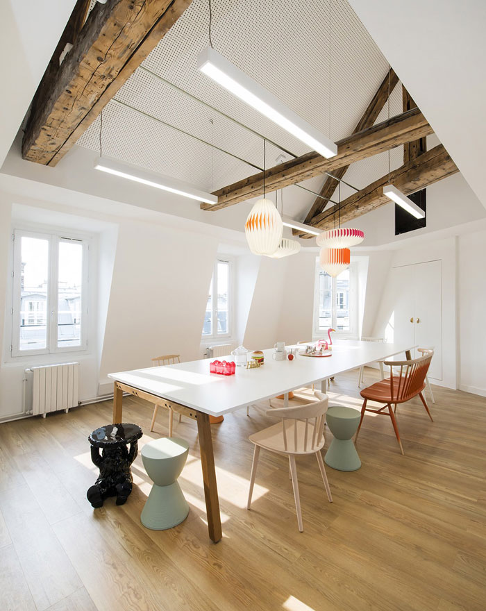 金融公司辦公室吧臺裝修設(shè)計(jì)效果圖