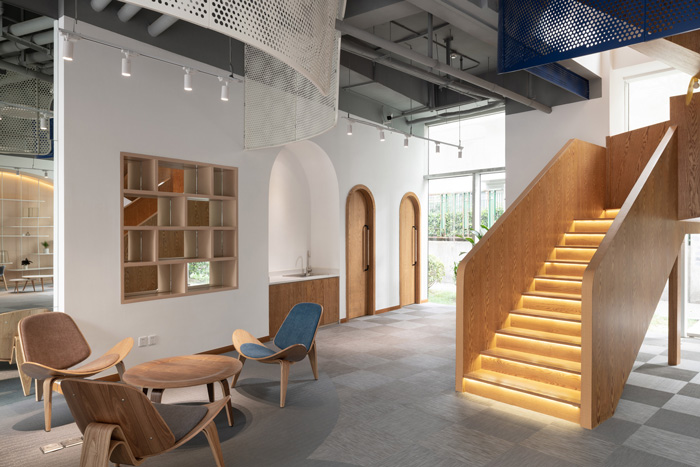 編程培訓(xùn)機構(gòu)交流區(qū)裝修設(shè)計效果圖