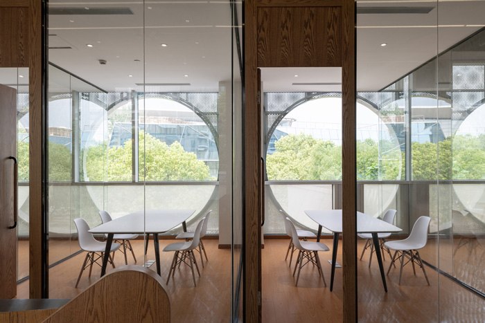 編程培訓(xùn)機構(gòu)教室裝修設(shè)計效果圖