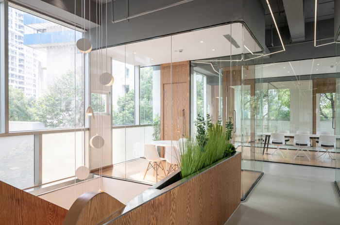 編程培訓(xùn)機構(gòu)過道裝修設(shè)計效果圖