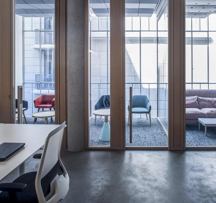 財務公司辦公室交流區(qū)裝修設(shè)計效果圖