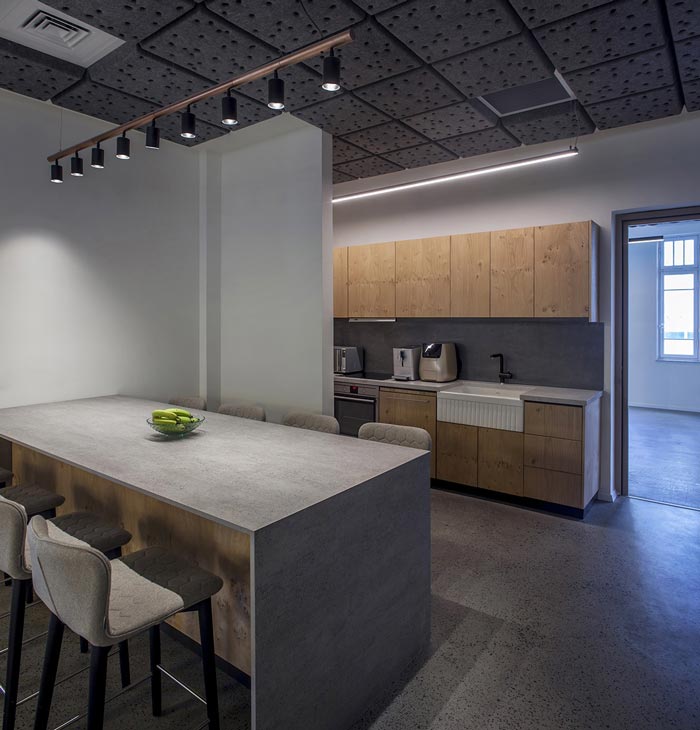 財務公司辦公室茶水間裝修設(shè)計效果圖