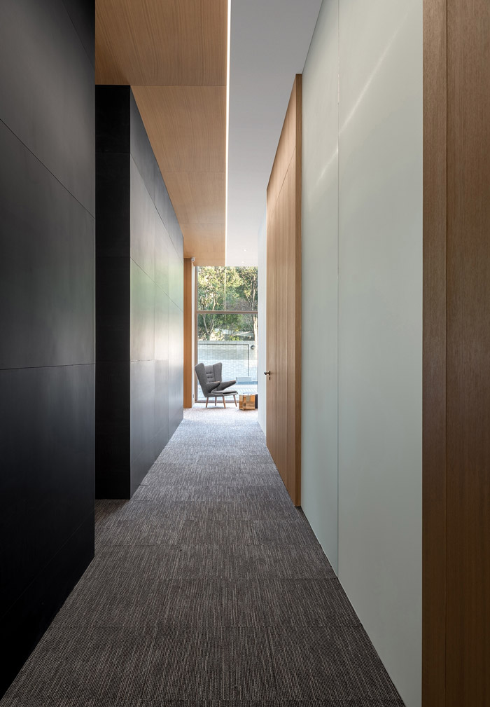 家居公司辦公室過道裝修設計方案