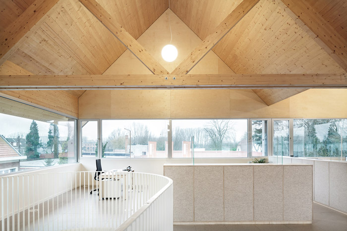 工廠大樓辦公區裝修設計方案