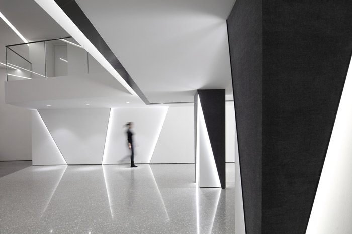 互聯網辦公室過道裝修設計效果圖