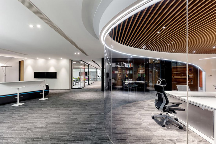 創意辦公室過道裝修設計效果圖