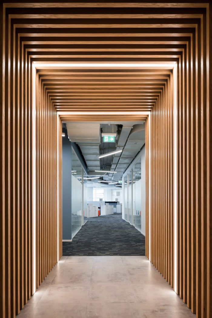 it公司辦公室進(jìn)門(mén)區(qū)設(shè)計(jì)裝修效果圖