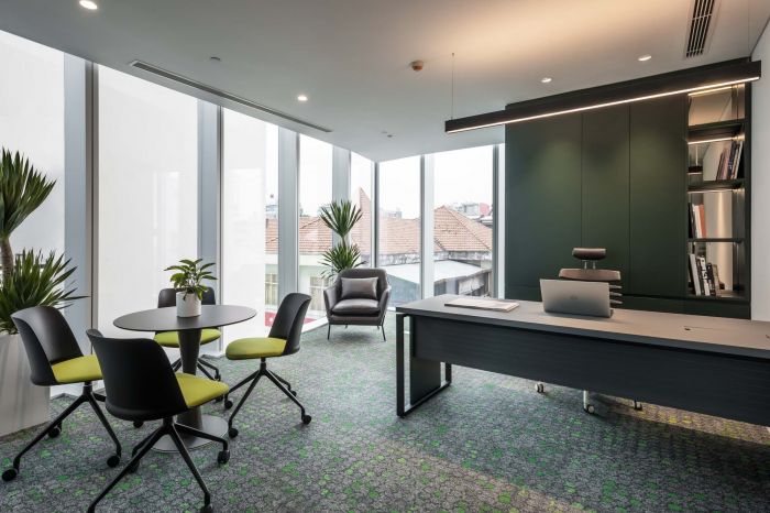 700方現(xiàn)代休閑辦公室設(shè)計